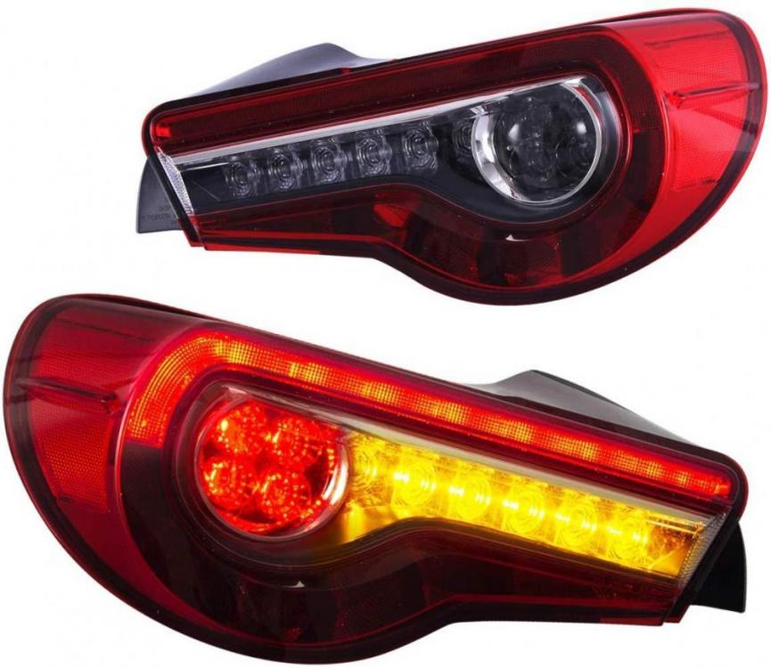 Toyota_GT86_Red_Clear_Tail_Lights.jpg